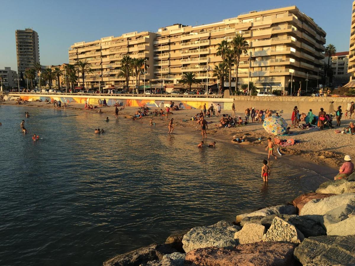 Argentine T2 De 55M2 Tout Confort En Bord De Plage Saint-Raphaël Buitenkant foto